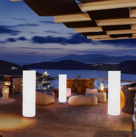 Светильник Цилиндр 40х40 питание от АКБ, RGB Светильник Цилиндр 40х40 питание от АКБ, RGB