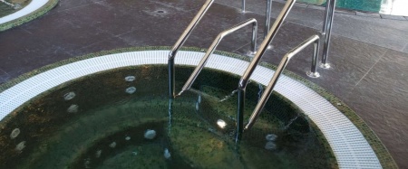 Переливной спа-бассейн AstralPool Mirage / Aquavia Oasis Переливной спа-бассейн AstralPool Mirage / Aquavia Oasis