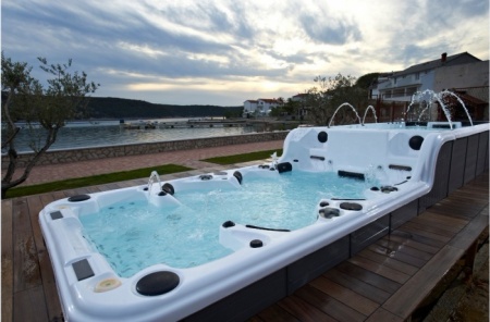 Плавательный спа-бассейн Sunrans SR-859 Плавательный спа-бассейн Sunrans SR-859